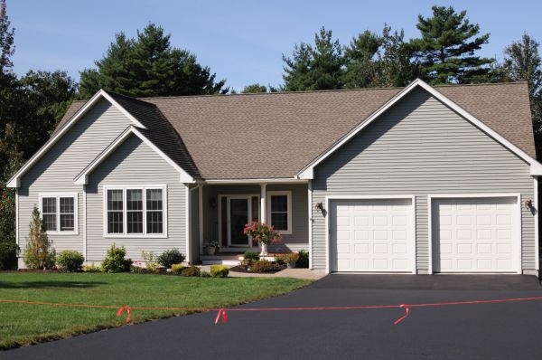 Cost of Blacktop Driveway Sealing in Goodyear