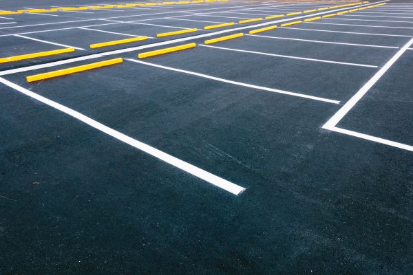 Asphalt Parking Lot Sealing in Goodyear